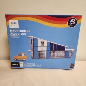 ALDI Play Magnebuilds ALDI Store 32 Pieces Magnetic Building Set New